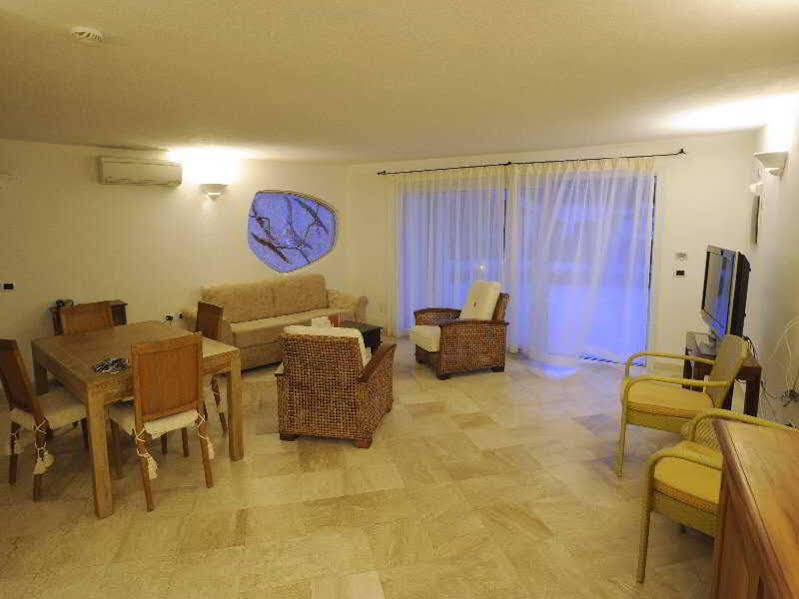 Residence Living Poltu Quatu Arzachena Bagian luar foto